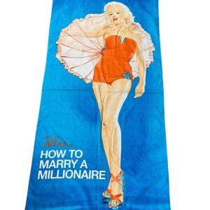 Marylin Monroe Beach Towel